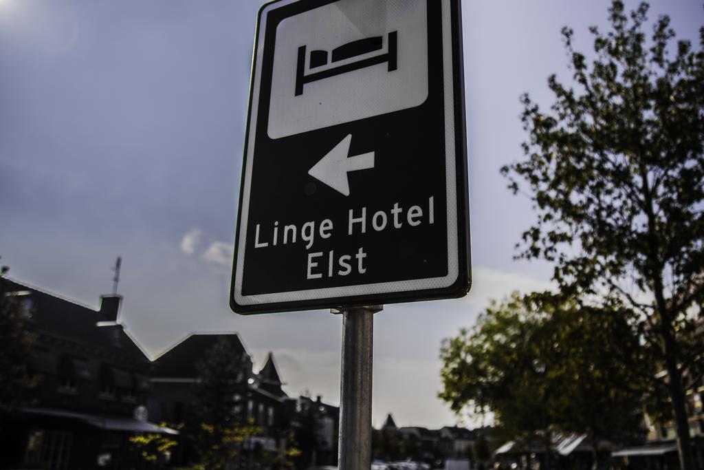 Linge Hotel Elst Elst  Exteriér fotografie